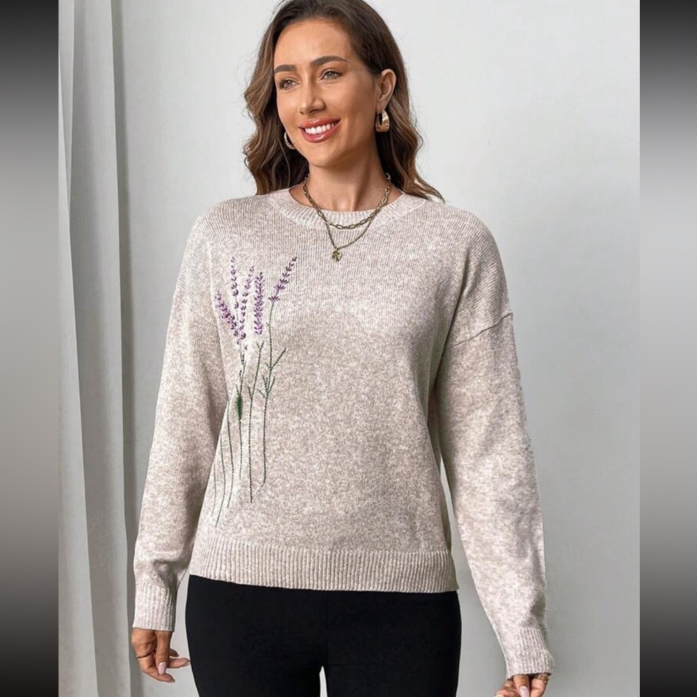 New Inventory 🌷Women Botanical Printed Round Neck Long Sleeve Sweater🌷 - Picture 5 of 6